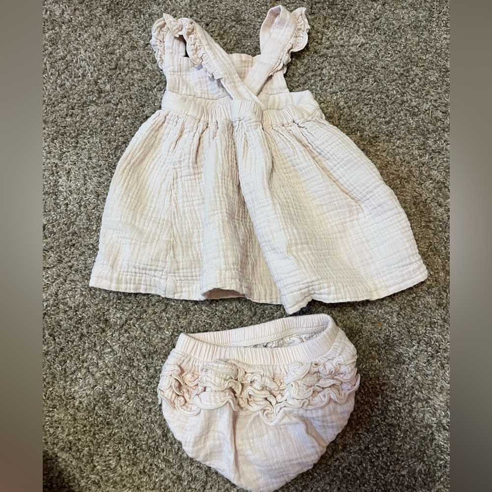 Angel Dear Rainbow Set w/ Ruffles - Picture 2 of 3